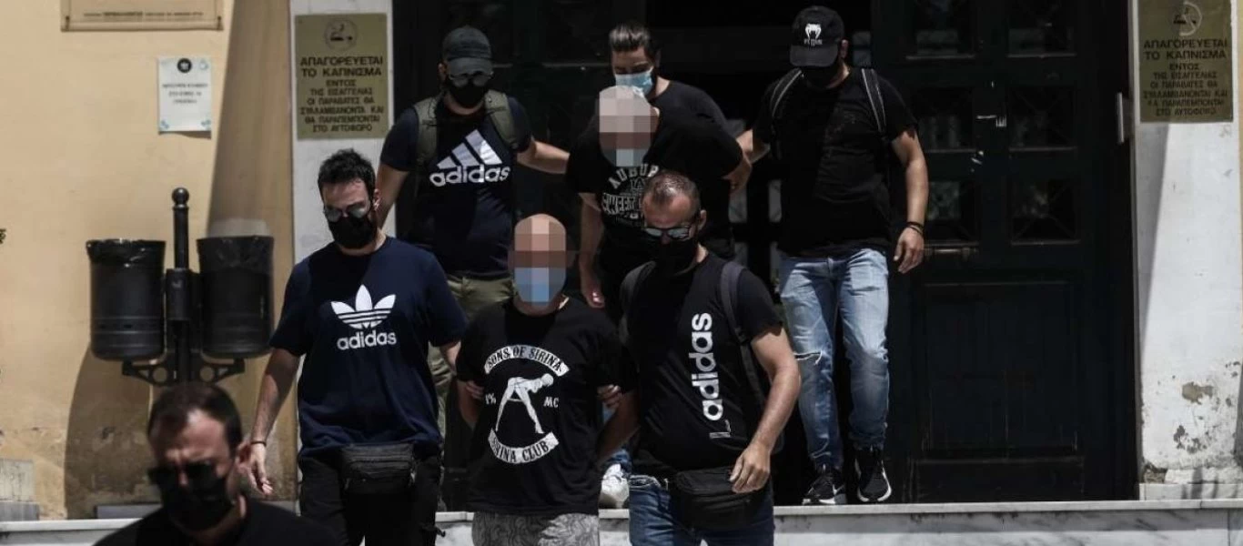 Ηλιούπολη: Εξελίξεις στην υπόθεση της 19χρονης - Καταθέτει και η δεύτερη κοπέλα που απελευθερώθηκε